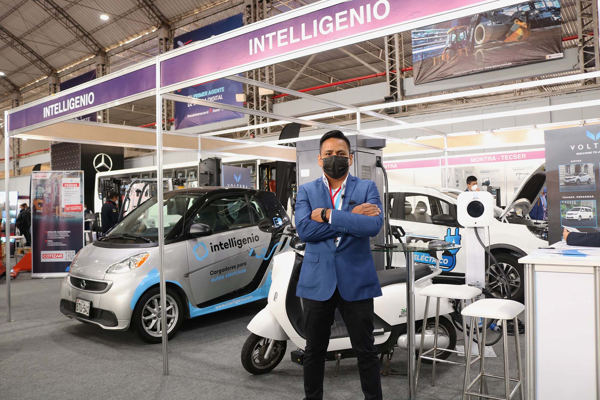 Intelligenio Genio primer cargador eléctrico fabricado en Perú
