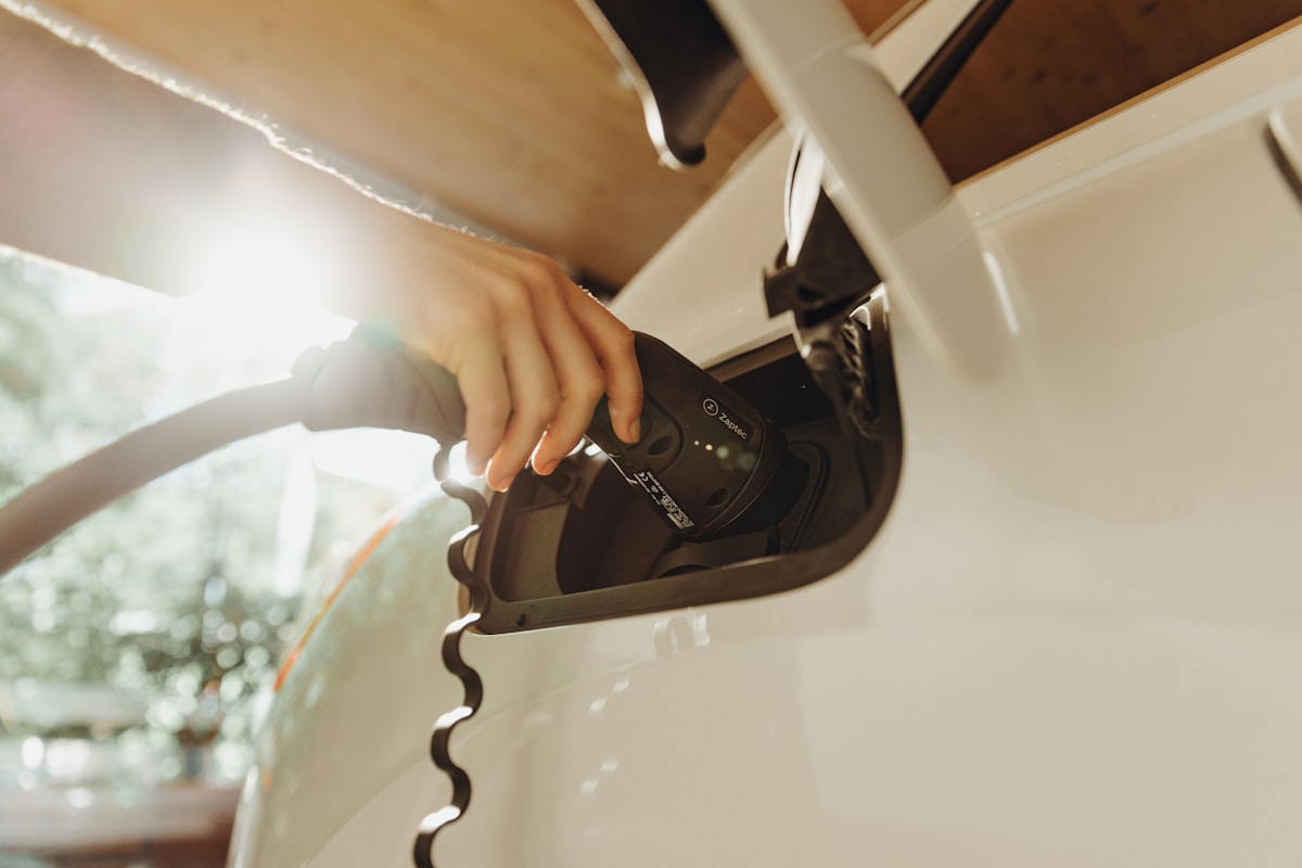 Autos eléctricos: Brasil bate récord de ventas y deja a Perú muy atrás en julio 2026