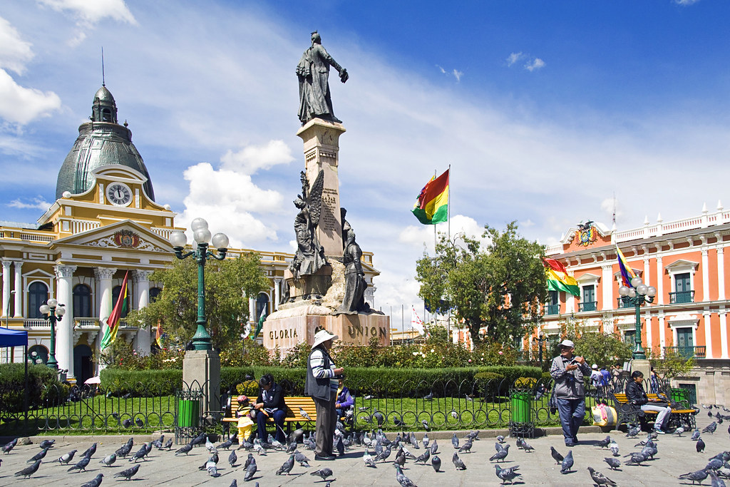 Cargadores ultrarrápidos en Bolivia: Huawei inaugura la primera estación 100% propia de Latinoamérica